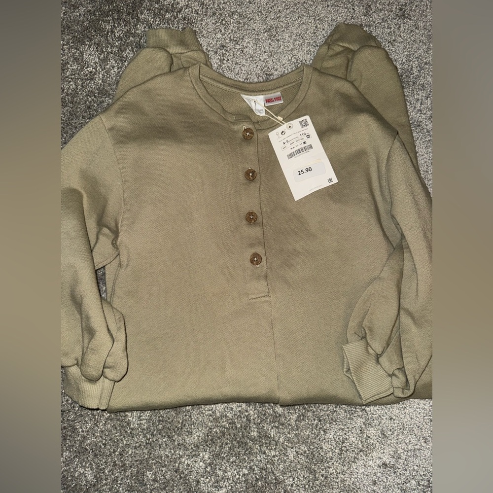Zara - NWT - 4-5 years jumpsuit